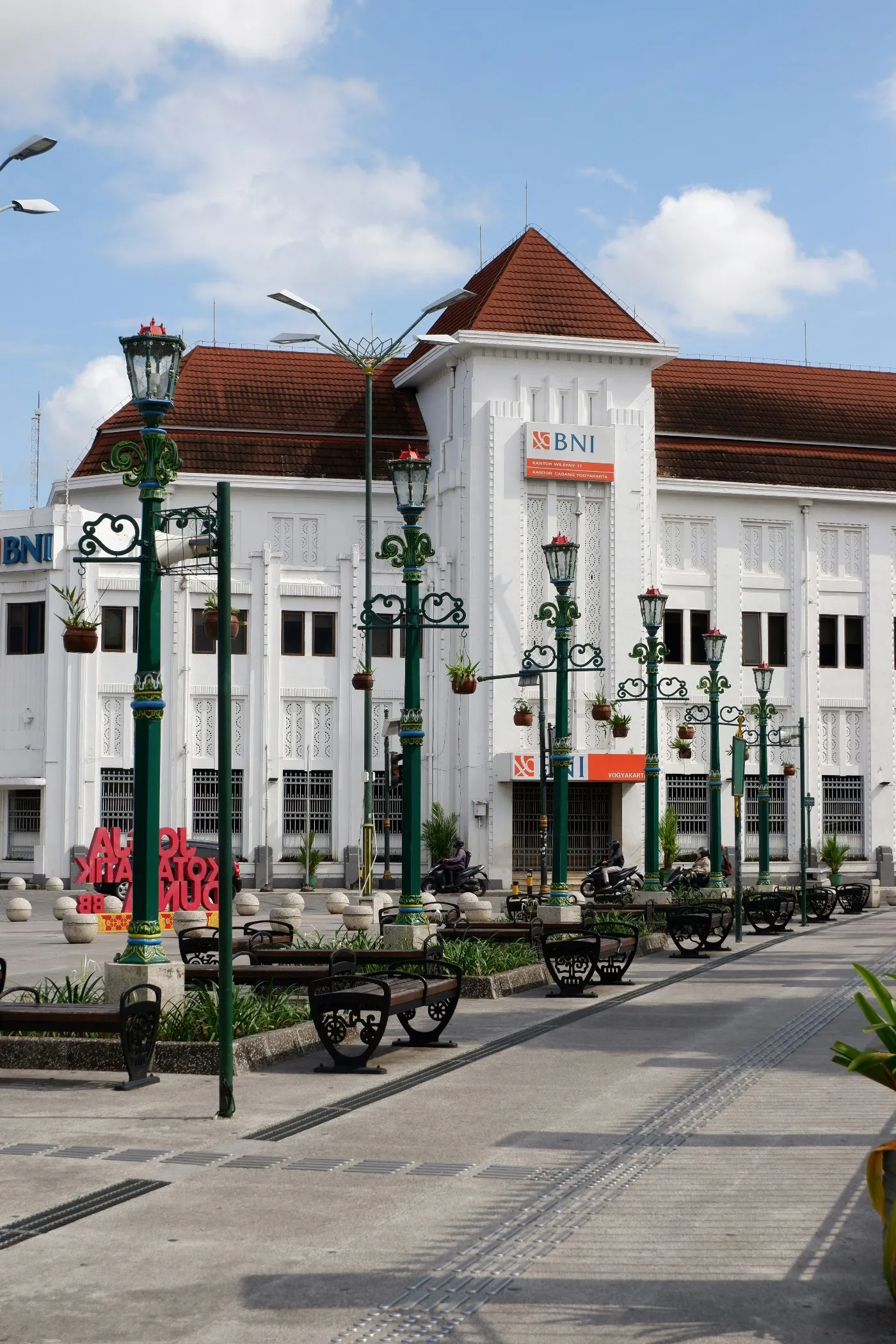 Tips Perjalanan Nyaman di Jogja Bersama Keluarga Besar